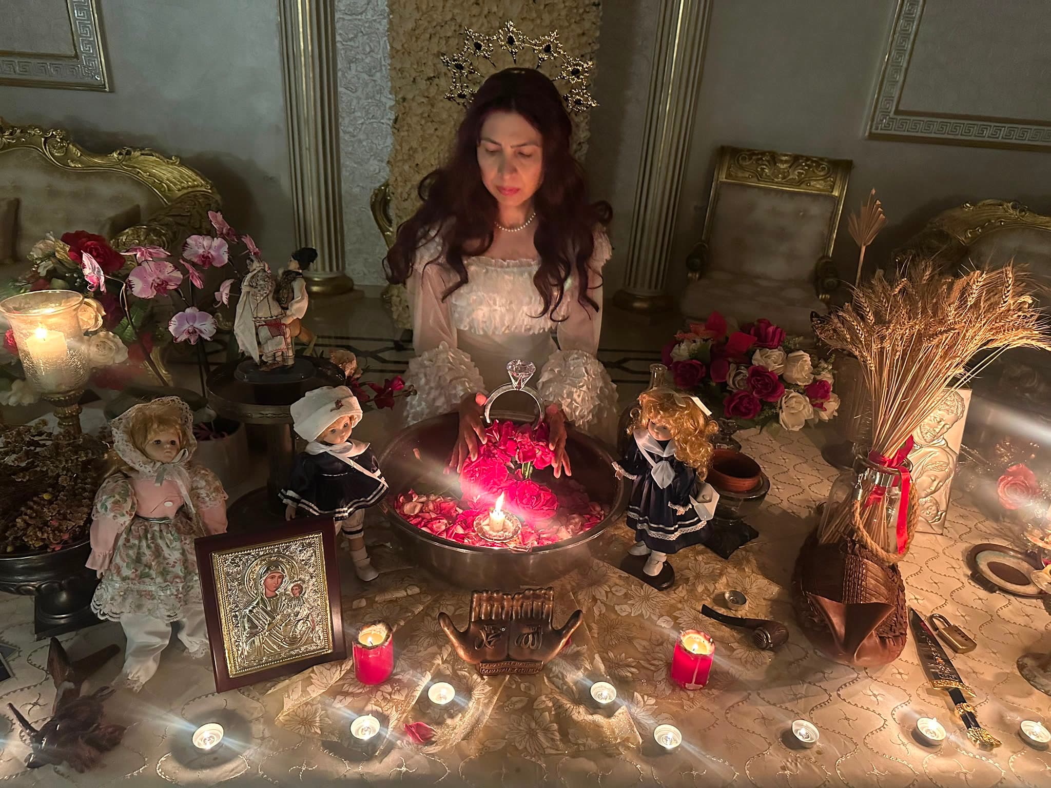 Atena vrăjitoare la altar – ritualuri, clarviziune și magie albă